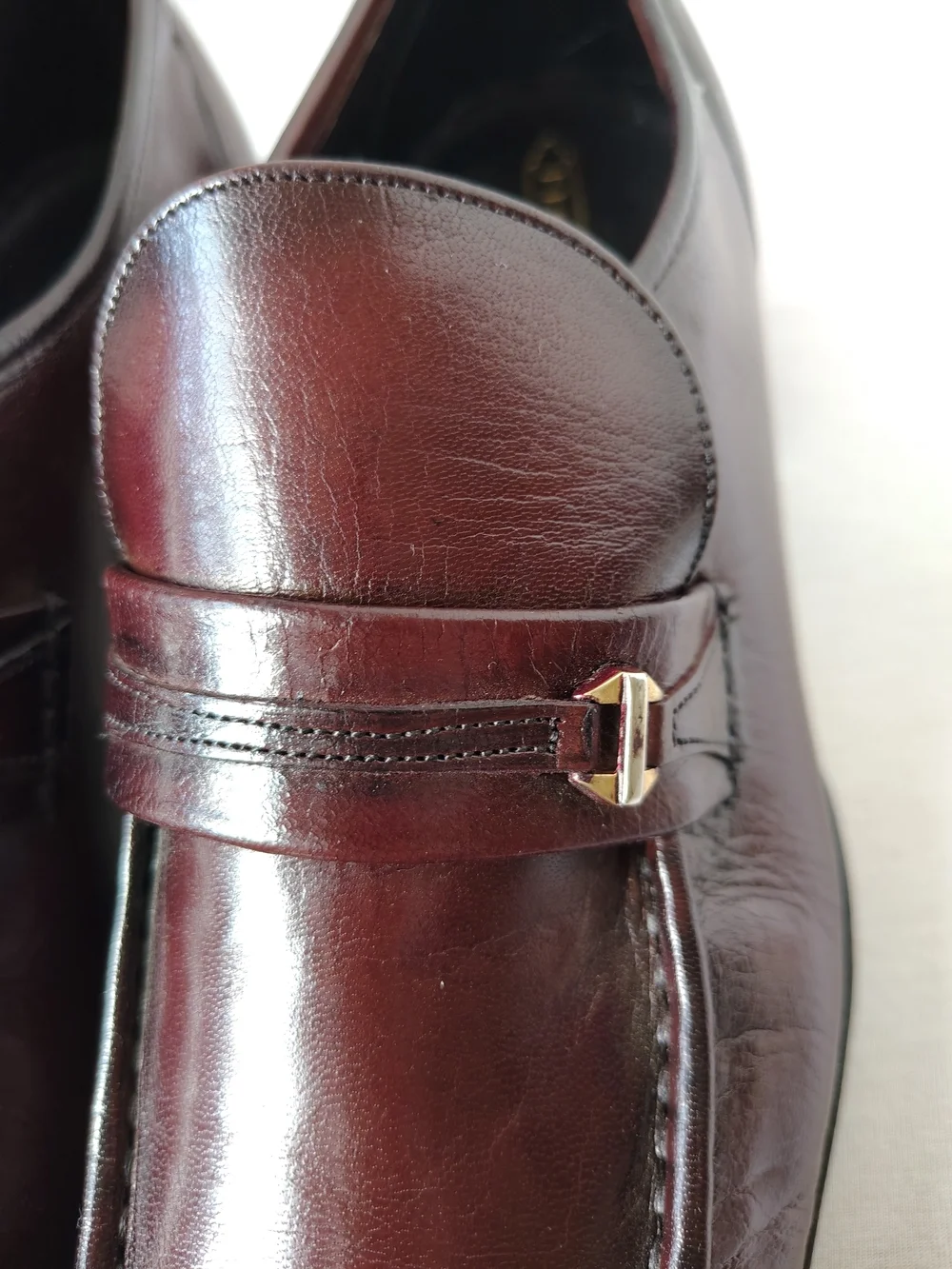 Florsheim Burgundy Leather Penny Loafers with Brass Accent Size 10 D